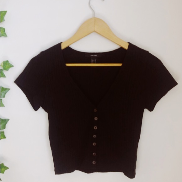 Forever 21 Tops - ✨Forever 21 Black Button Up Top